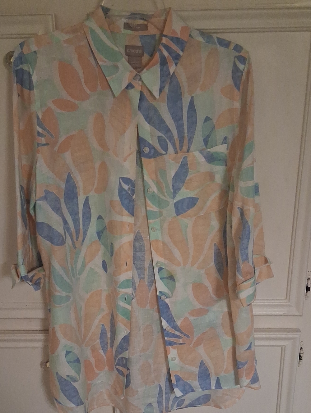 Chico's Pastel Leaf-Print Casual Button-Down Shirt